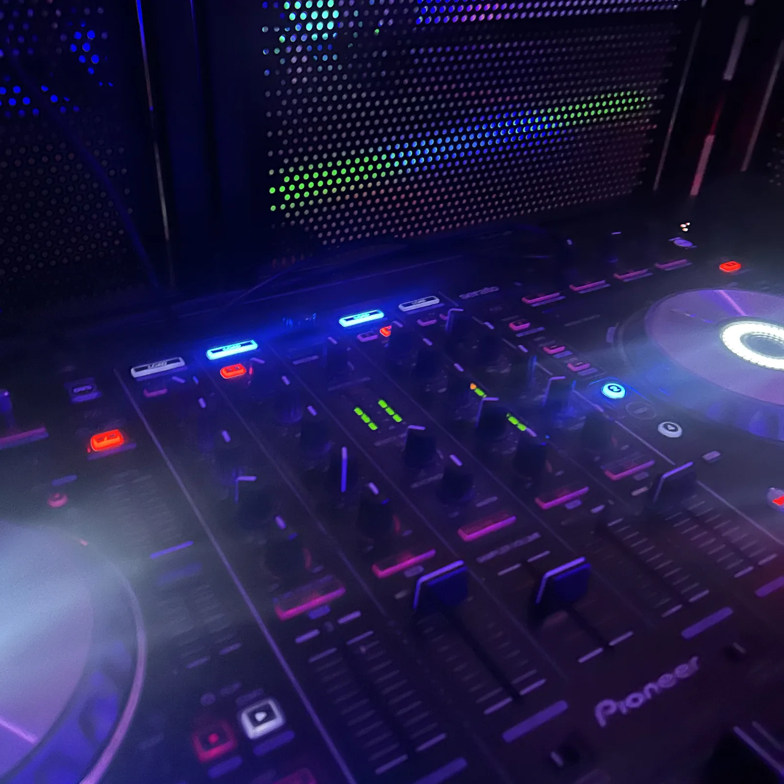 Dj headstart